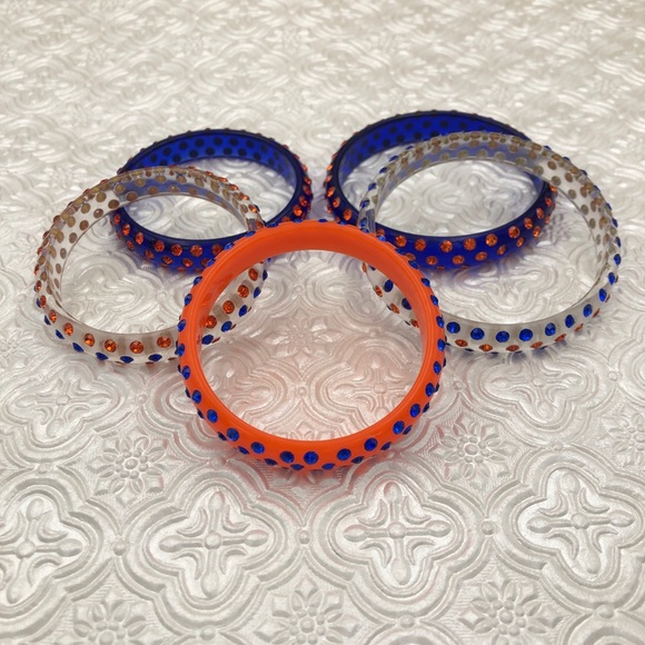 🌼 Little Girls Sizes Lucite Rhinestone Orange & Blue Bangle Bracelet - Picture 2 of 8